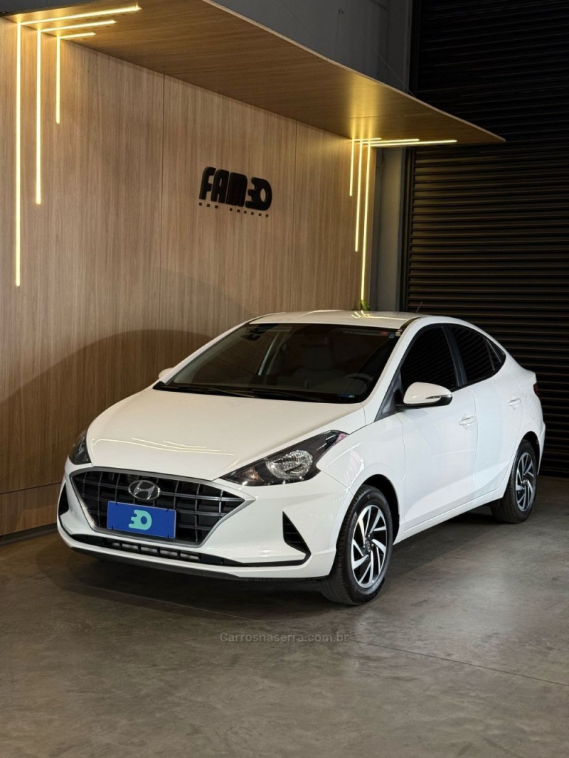 HB20S 1.6 VISION 16V FLEX 4P MANUAL - 2020 - LAJEADO