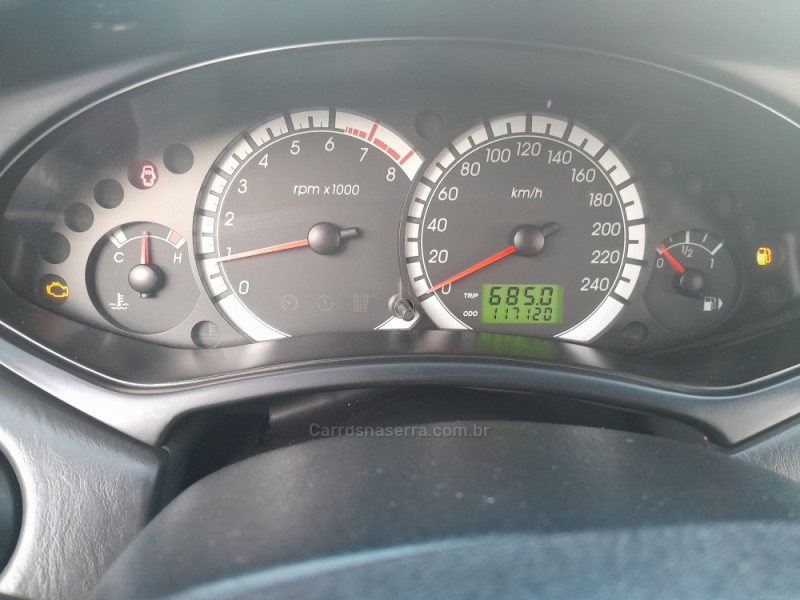 FOCUS 1.6 GL 8V FLEX 4P MANUAL - 2009 - VERANóPOLIS
