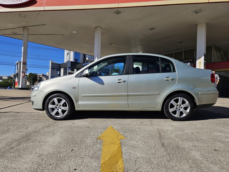 POLO 1.6 MI 8V FLEX 4P MANUAL - 2007 - CAXIAS DO SUL