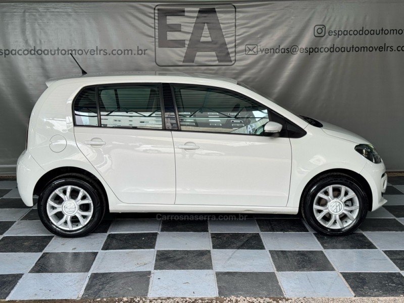 UP 1.0 MPI HIGH UP 12V FLEX 4P MANUAL - 2014 - NOVA PRATA