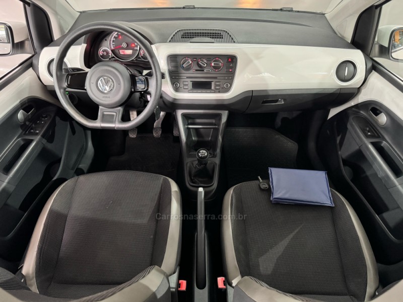 UP 1.0 MPI HIGH UP 12V FLEX 4P MANUAL - 2014 - NOVA PRATA