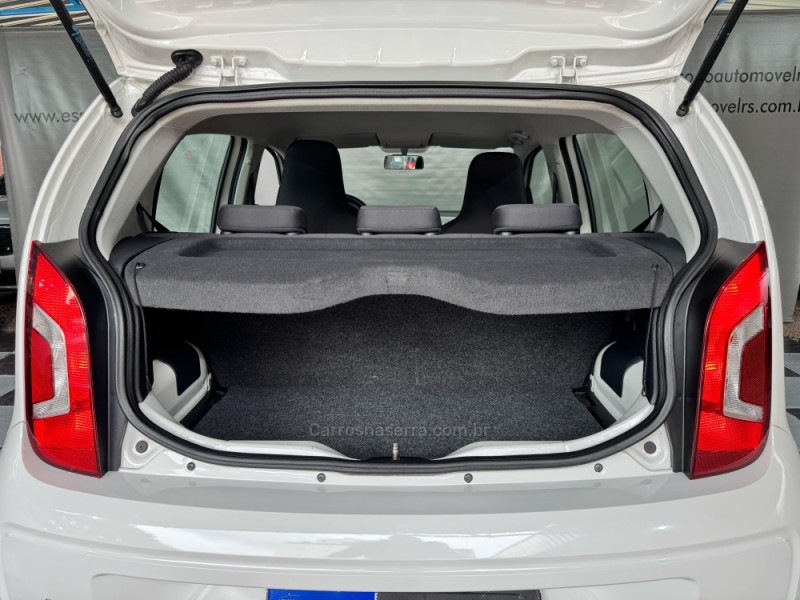 UP 1.0 MPI HIGH UP 12V FLEX 4P MANUAL - 2014 - NOVA PRATA