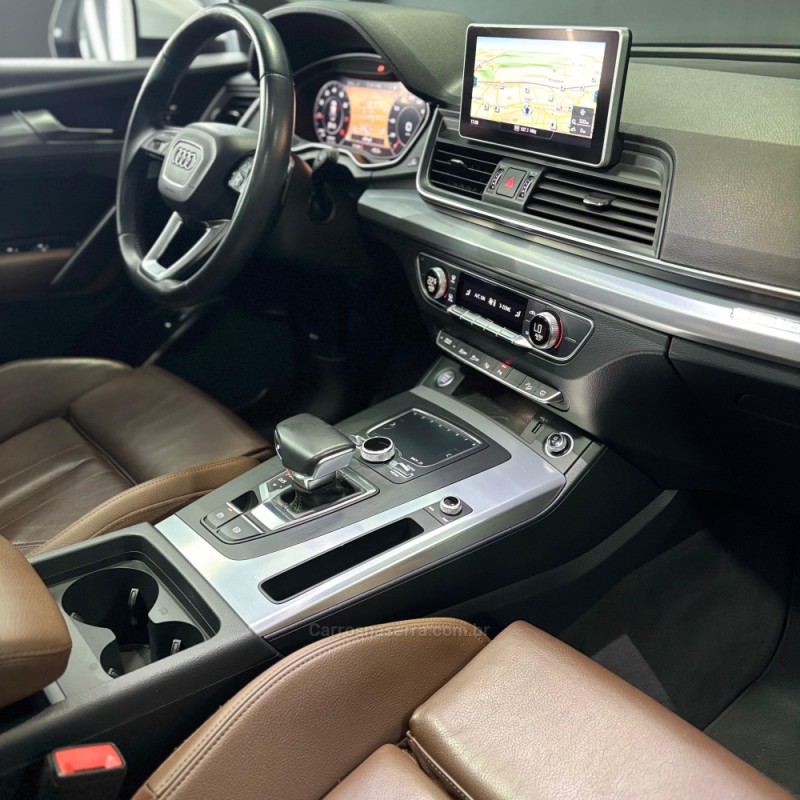 Q5 2.0 TFSI PRESTIGE PLUS 16V GASOLINA 4P S TRONIC AUTOMATIZADO - 2020 - NOVO HAMBURGO