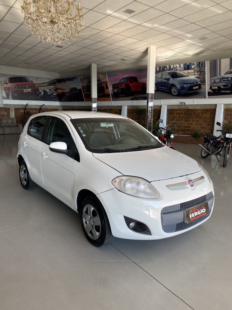 PALIO 1.4 MPI ATTRACTIVE 8V FLEX 4P MANUAL - 2015 - PAROBé