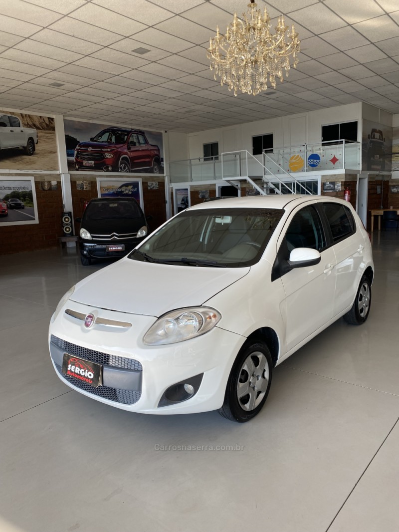 PALIO 1.4 MPI ATTRACTIVE 8V FLEX 4P MANUAL - 2015 - PAROBé