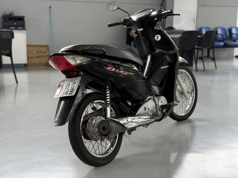 biz 125 es 2010 carlos barbosa