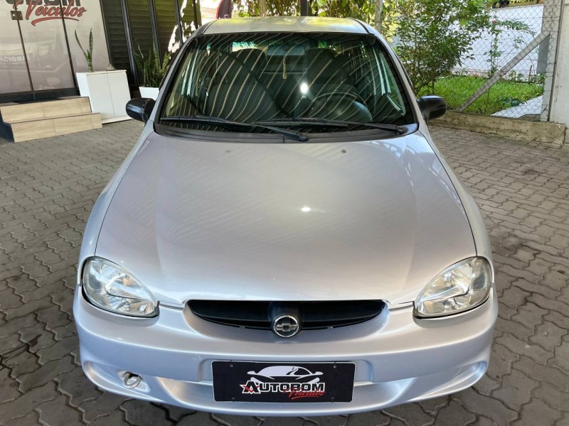 CLASSIC 1.0 MPFI VHC LIFE 8V GASOLINA 4P MANUAL - 2003 - CAXIAS DO SUL