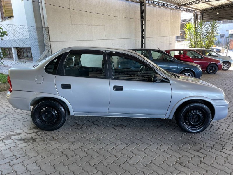 CLASSIC 1.0 MPFI VHC LIFE 8V GASOLINA 4P MANUAL - 2003 - CAXIAS DO SUL