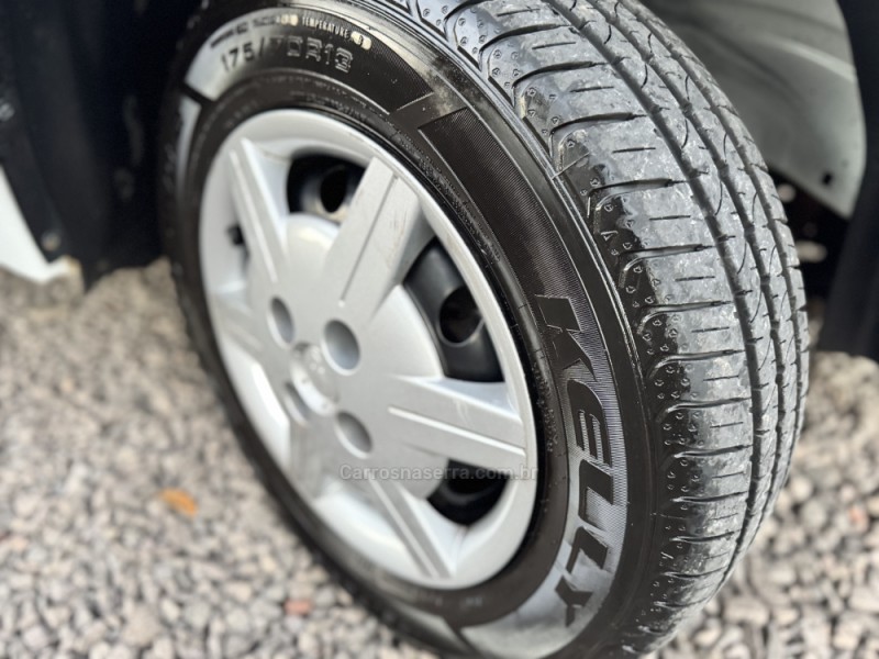 CLASSIC 1.0 MPFI LS 8V FLEX 4P MANUAL - 2012 - NOVO HAMBURGO