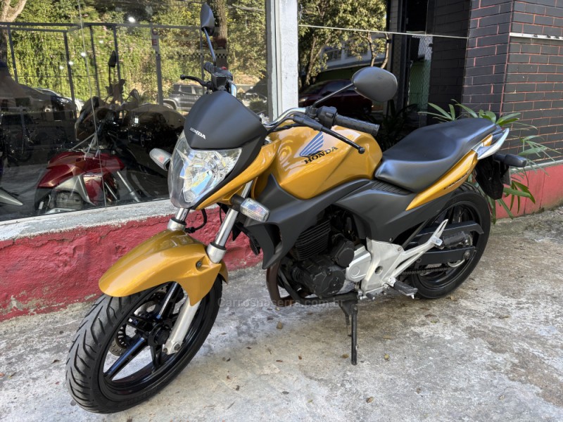 CB 300R  - 2011 - BENTO GONçALVES