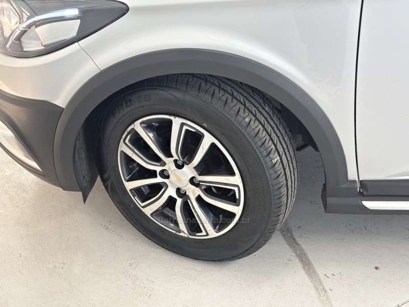 ONIX 1.4 MPFI ACTIV 8V FLEX 4P MANUAL - 2018 - BENTO GONçALVES