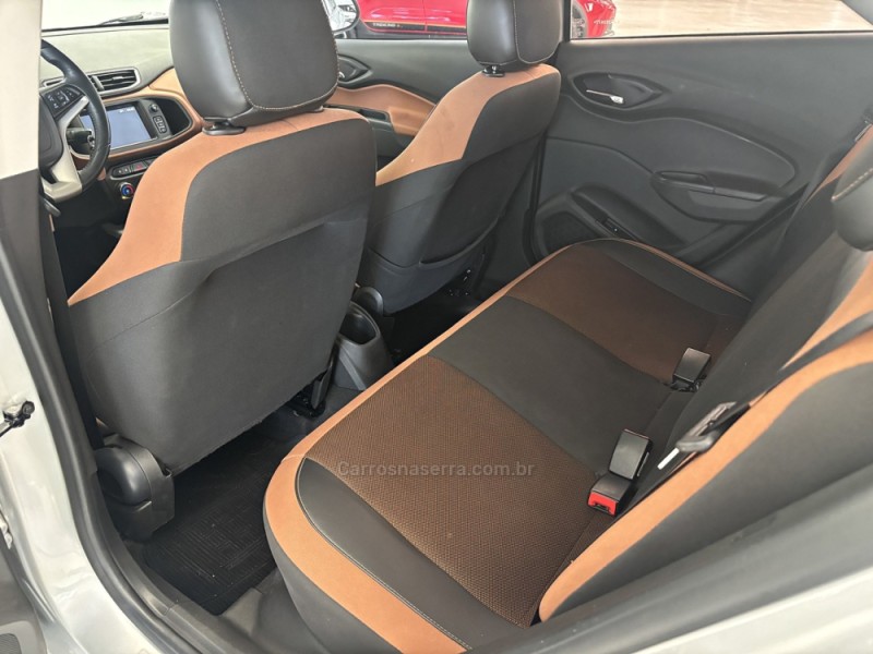 ONIX 1.4 MPFI ACTIV 8V FLEX 4P MANUAL - 2018 - BENTO GONçALVES