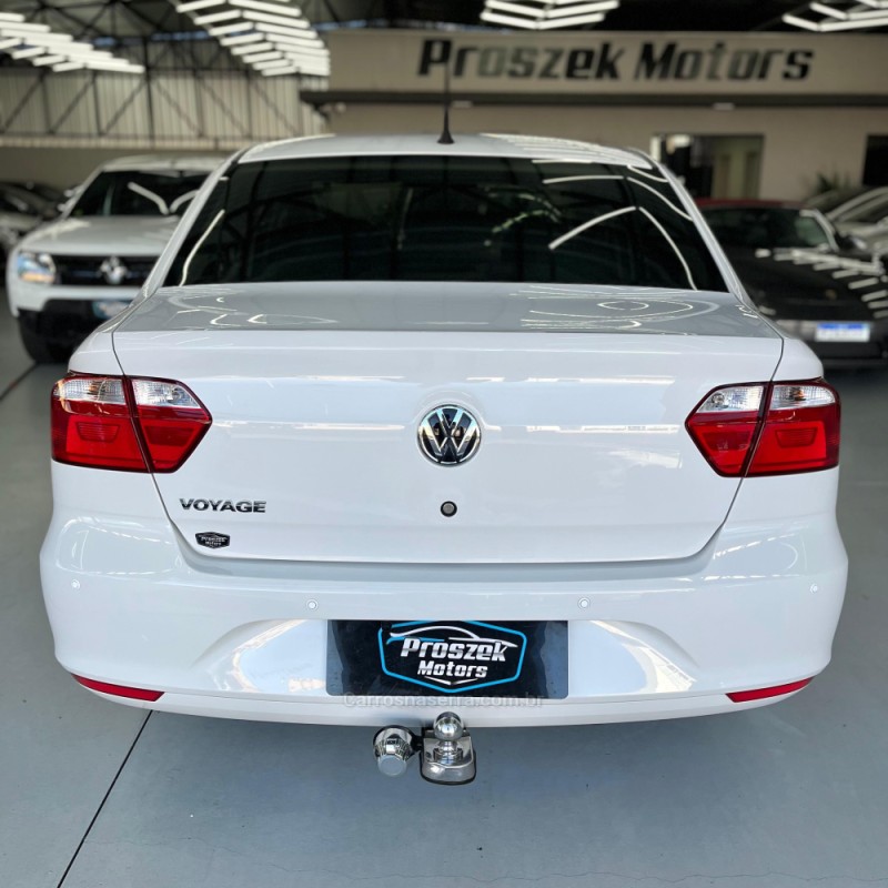 VOYAGE 1.0 MI 8V FLEX 4P MANUAL - 2023 - CANOAS