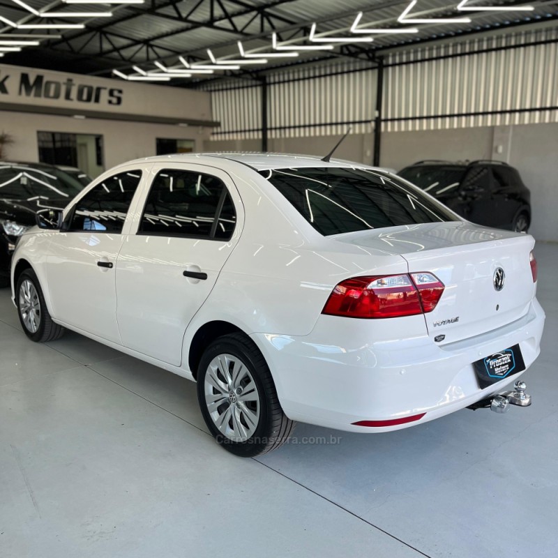 VOYAGE 1.0 MI 8V FLEX 4P MANUAL - 2023 - CANOAS