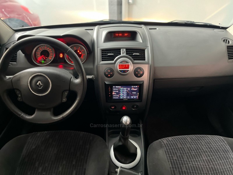 MÉGANE 1.6 DYNAMIQUE GRAND TOUR 16V FLEX 4P MANUAL - 2013 - NOVO HAMBURGO