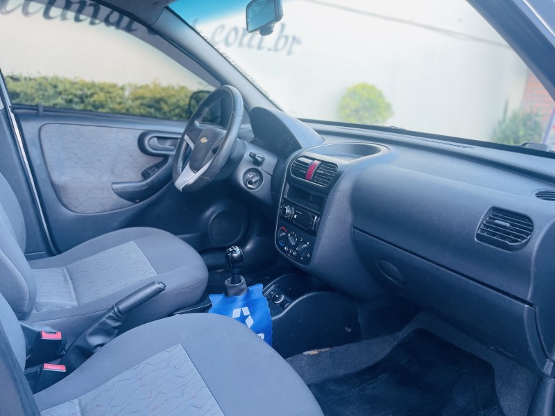 CORSA 1.8 MPFI MAXX 8V FLEX 4P MANUAL - 2006 - CAXIAS DO SUL