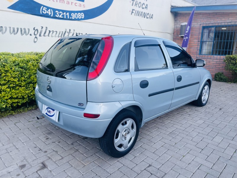 CORSA 1.8 MPFI MAXX 8V FLEX 4P MANUAL - 2006 - CAXIAS DO SUL