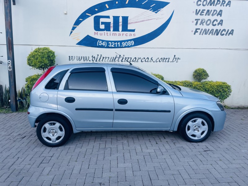 CORSA 1.8 MPFI MAXX 8V FLEX 4P MANUAL - 2006 - CAXIAS DO SUL
