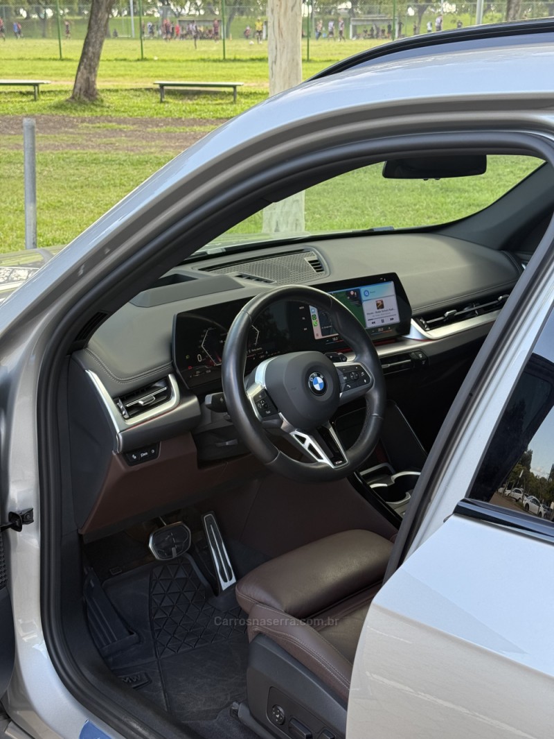 X1 2.0 16V TURBO ACTIVEFLEX SDRIVE20I M SPORT 4P AUTOMÁTICO - 2023 - CAXIAS DO SUL