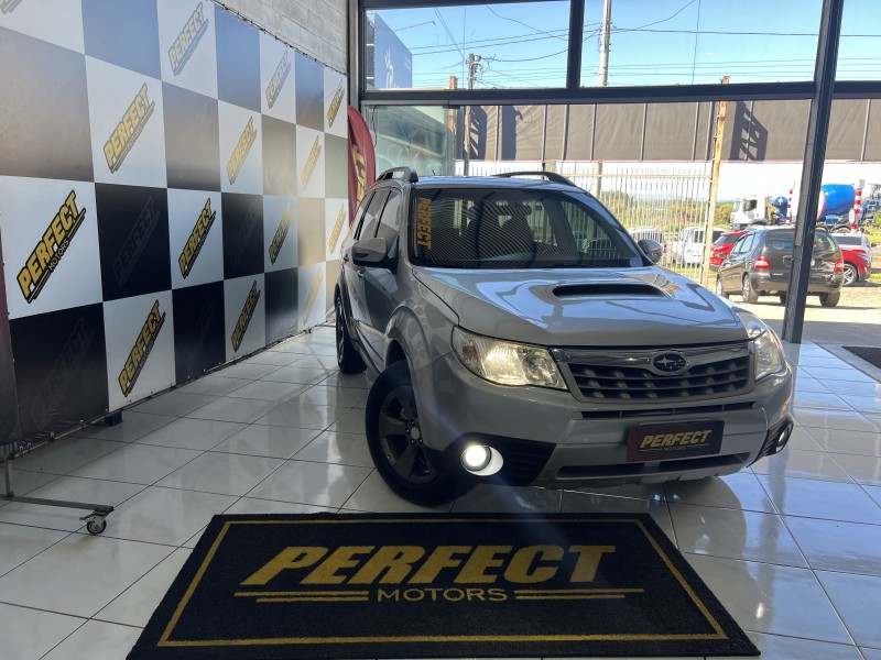 FORESTER 2.5 XT 4X4 16V TURBO INTERCOOLER GASOLINA 4P AUTOMÁTICO - 2011 - PORTãO
