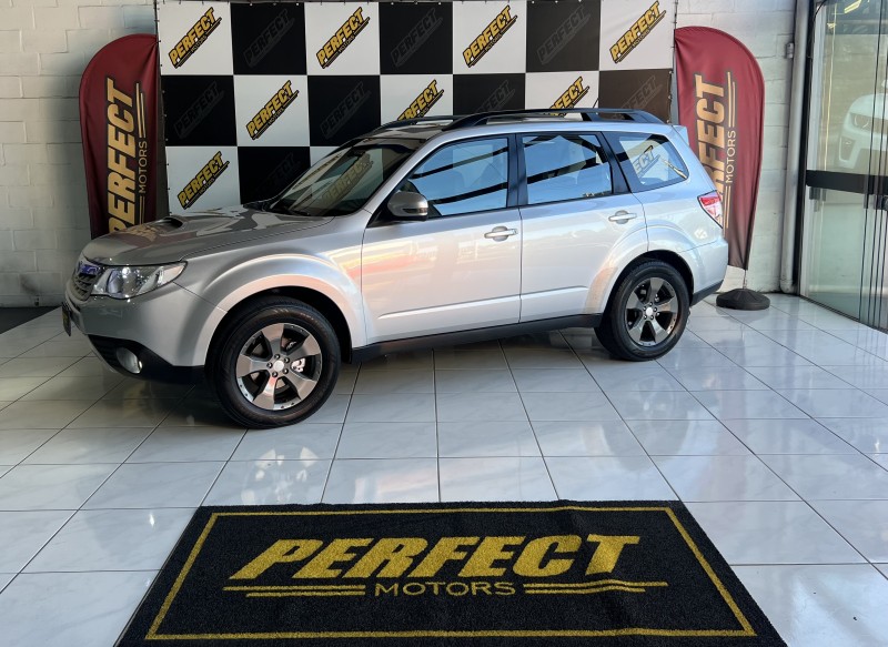 forester 2.5 xt 4x4 16v turbo intercooler gasolina 4p automatico 2011 portao