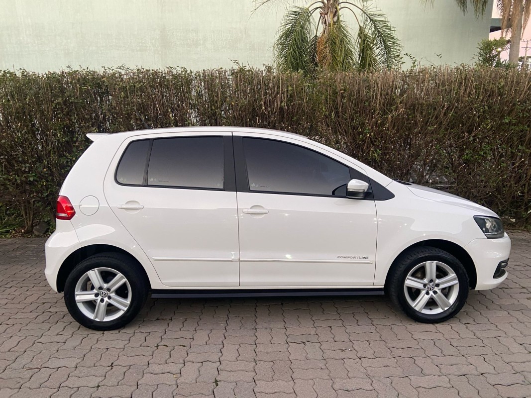 FOX 1.6 MSI COMFORTLINE 8V FLEX 4P MANUAL - 2016 - CAXIAS DO SUL