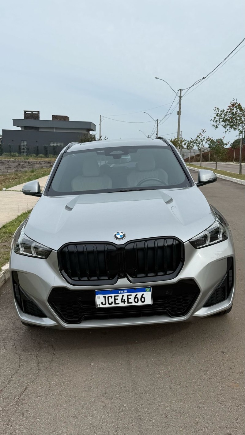 X1 2.0 16V TURBO ACTIVEFLEX SDRIVE20I M SPORT 4P AUTOMÁTICO - 2023 - FARROUPILHA