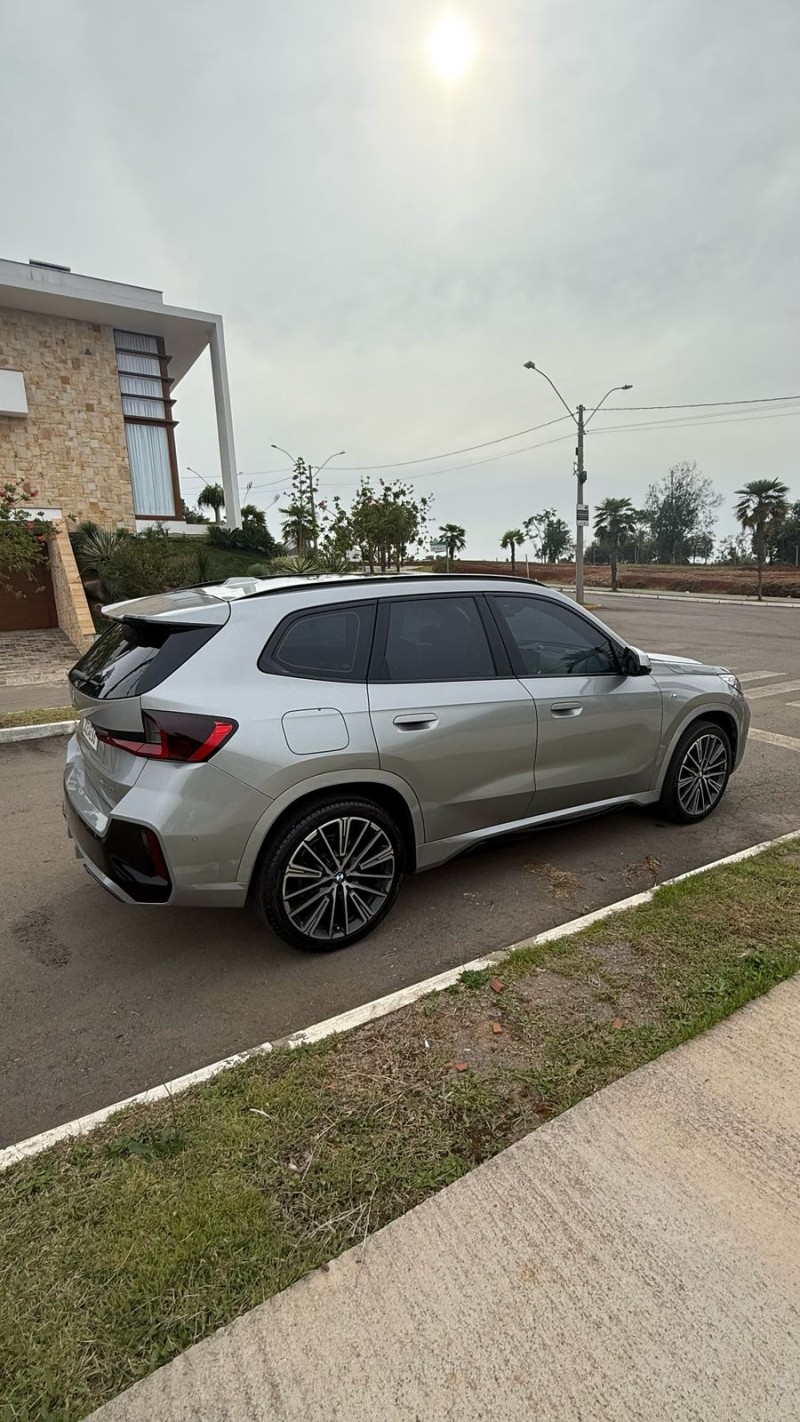 X1 2.0 16V TURBO ACTIVEFLEX SDRIVE20I M SPORT 4P AUTOMÁTICO - 2023 - FARROUPILHA