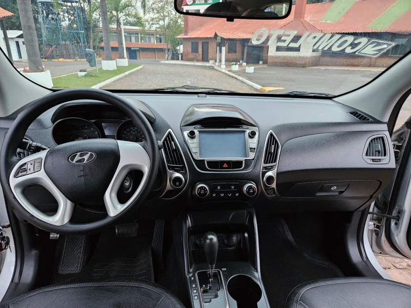 IX35 2.0 MPI 4X2 16V GASOLINA 4P AUTOMÁTICO - 2011 - VENâNCIO AIRES