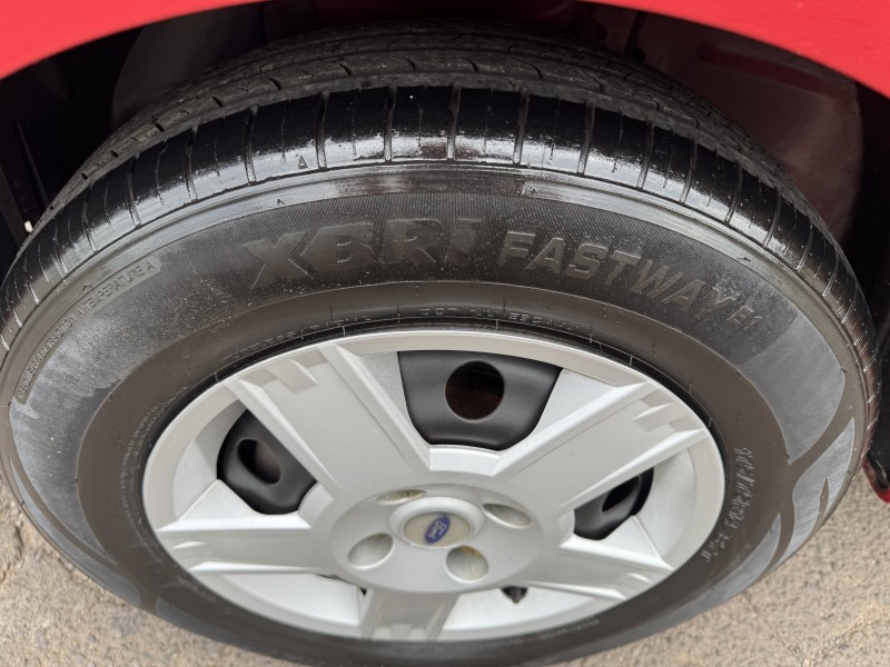 FIESTA 1.0 MPI SEDAN 8V FLEX 4P MANUAL - 2012 - DOIS IRMãOS