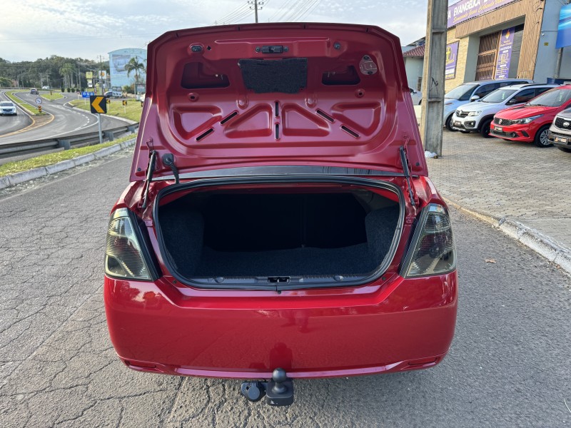 FIESTA 1.0 MPI SEDAN 8V FLEX 4P MANUAL - 2012 - DOIS IRMãOS