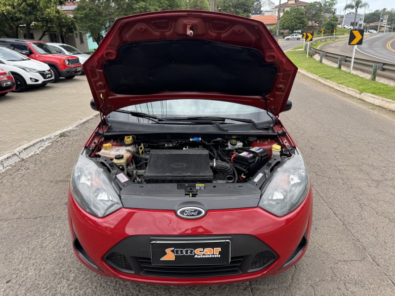 FIESTA 1.0 MPI SEDAN 8V FLEX 4P MANUAL - 2012 - DOIS IRMãOS