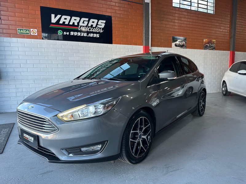 focus 2.0 titanium hatch 16v flex 4p automatico 2018 caxias do sul