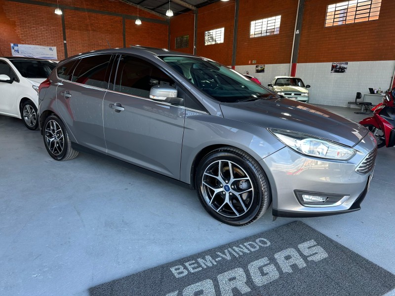FOCUS 2.0 TITANIUM HATCH 16V FLEX 4P AUTOMÁTICO - 2018 - CAXIAS DO SUL