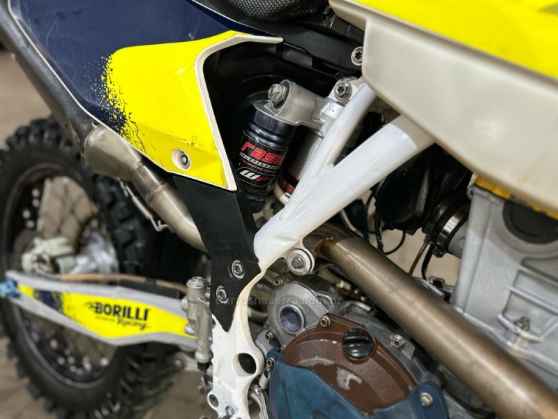FE 350 GASOLINA - 2015 - DOIS IRMãOS
