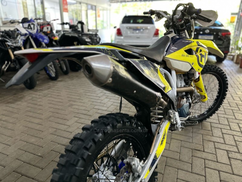 FE 350 GASOLINA - 2015 - DOIS IRMãOS