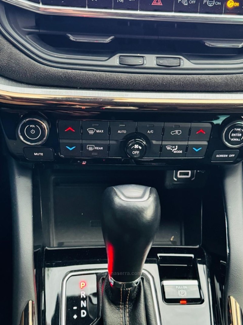 COMMANDER 2.0 LIMITED T380 16V 4X4 TURBO DIESEL 4P AUTOMÁTICO - 2022 - VERANóPOLIS