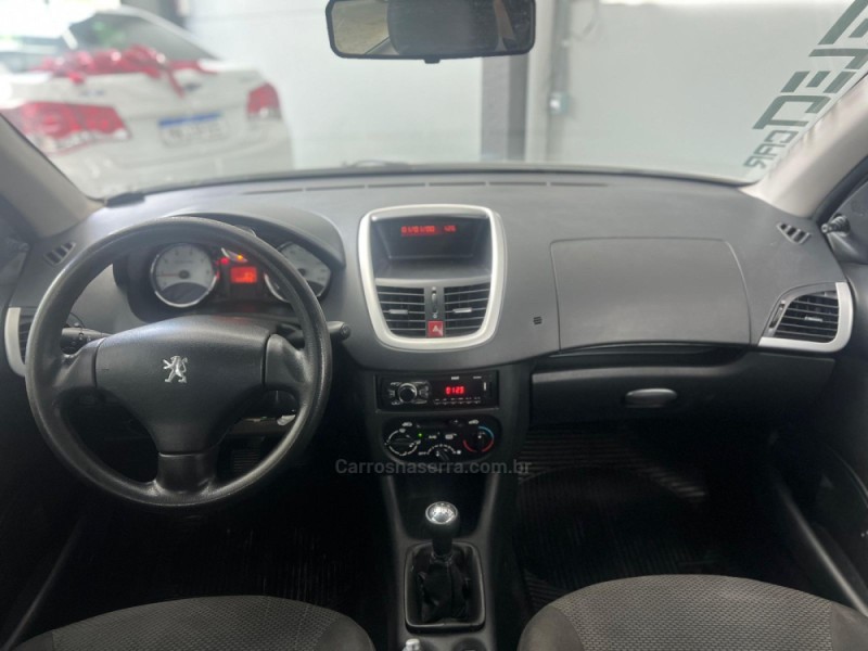 207 1.4 SEDAN XR PASSION 8V FLEX 4P MANUAL - 2013 - NOVO HAMBURGO