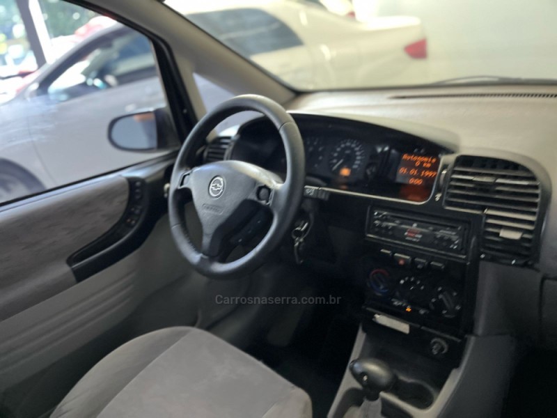 ZAFIRA 2.0 MPFI 16V GASOLINA 4P AUTOMÁTICO - 2004 - NOVO HAMBURGO