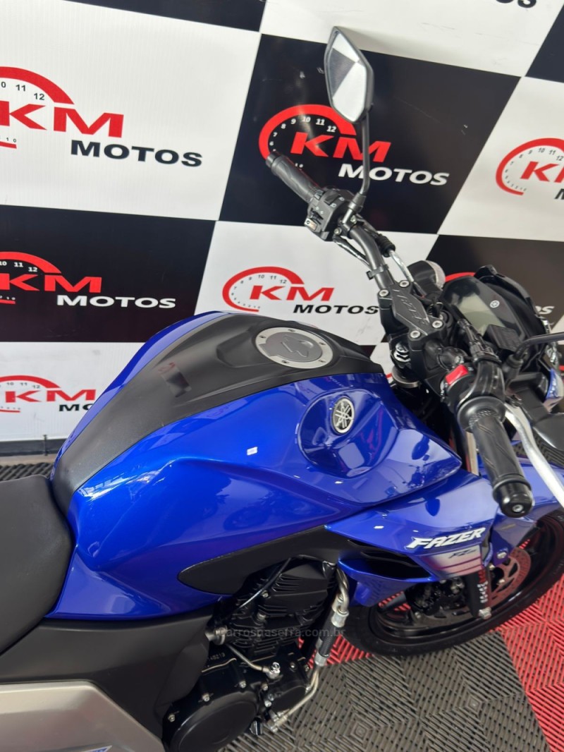 FAZER FZ25 ABS - 2023 - PORTãO