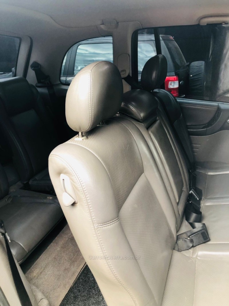 ZAFIRA 2.0 MPFI ELITE 8V FLEX 4P AUTOMÁTICO - 2009 - GRAVATAí
