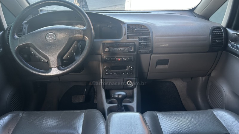 ZAFIRA 2.0 MPFI ELITE 8V FLEX 4P AUTOMÁTICO - 2009 - GRAVATAí