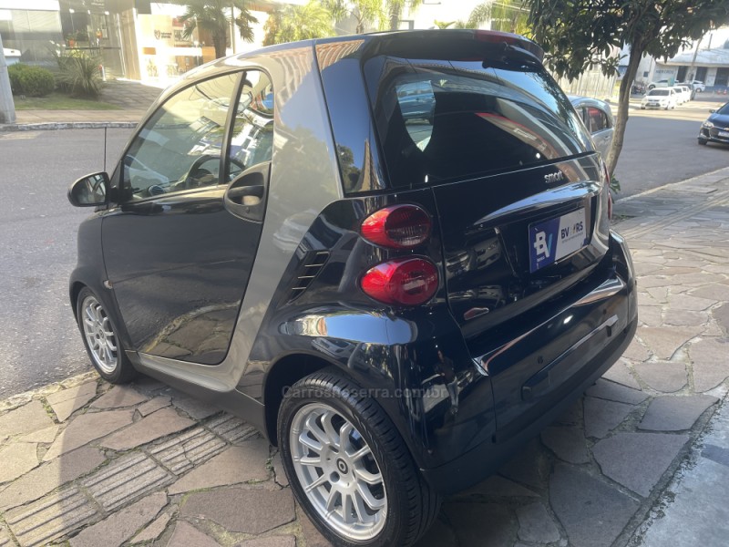 FORTWO 1.0 COUPÉ 3 CILINDROS 12V GASOLINA 2P AUTOMÁTICO - 2011 - BENTO GONçALVES