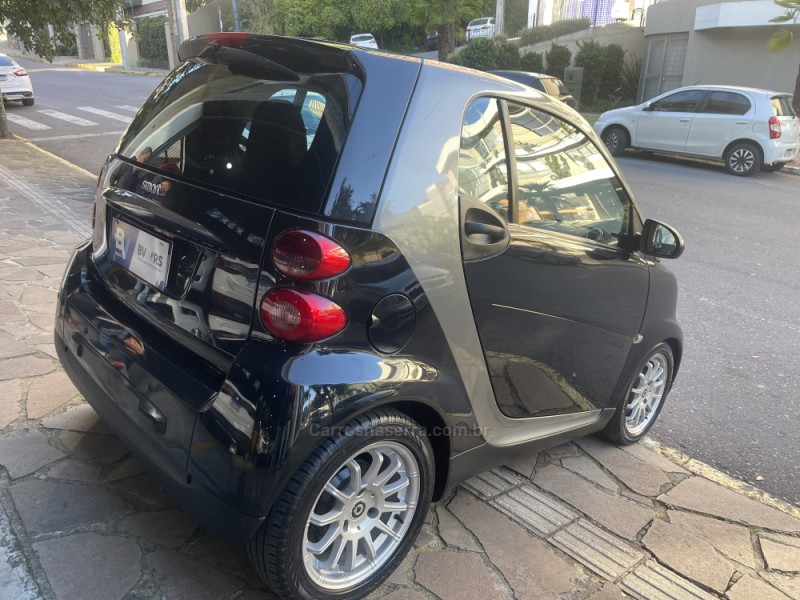 FORTWO 1.0 COUPÉ 3 CILINDROS 12V GASOLINA 2P AUTOMÁTICO - 2011 - BENTO GONçALVES