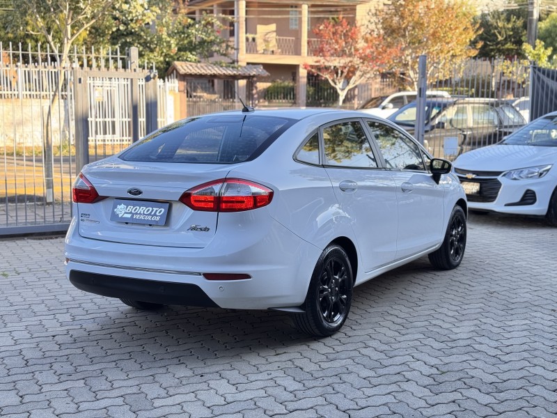 FIESTA 1.6 SE SEDAN 16V FLEX 4P AUTOMÁTICO - 2016 - BENTO GONçALVES