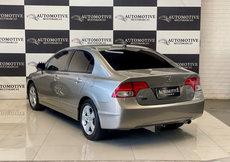 CIVIC 1.8 LXS 16V GASOLINA 4P AUTOMÁTICO - 2007 - CAXIAS DO SUL