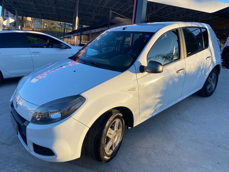 SANDERO 1.0 TECH RUN 16V FLEX 4P MANUAL - 2014 - CAXIAS DO SUL