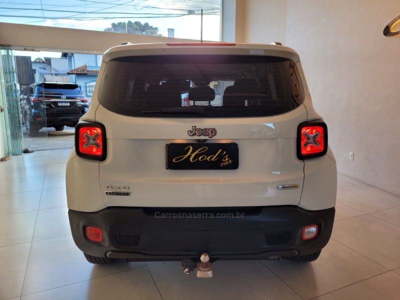 RENEGADE 1.8 LONGITUDE 16V DIESEL 4P AUTOMÁTICO - 2016 - CANELA