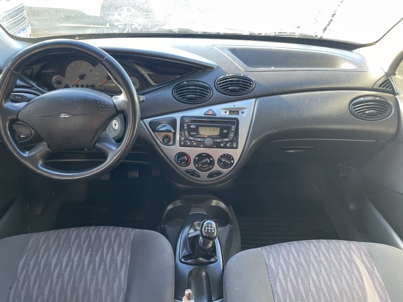 FOCUS 1.6 GL SEDAN 8V FLEX 4P MANUAL - 2005 - CAXIAS DO SUL