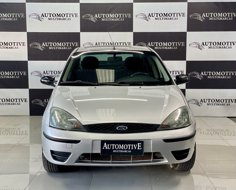 FOCUS 1.6 GL SEDAN 8V FLEX 4P MANUAL - 2005 - CAXIAS DO SUL